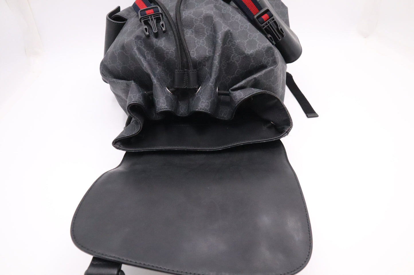 Gucci Backpack in Black GG Supreme Canvas