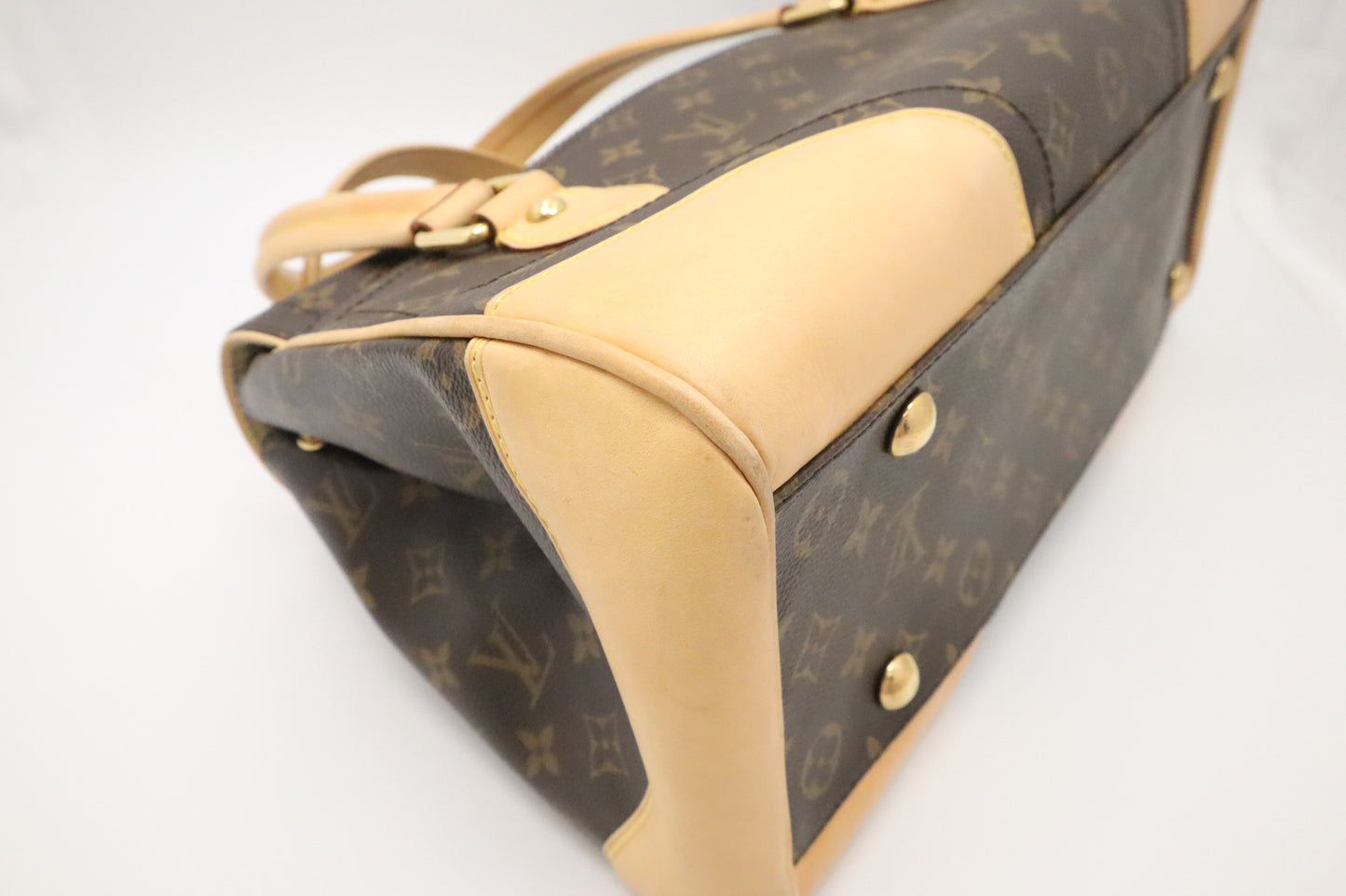 Louis Vuitton Beverly GM in Monogram Canvas
