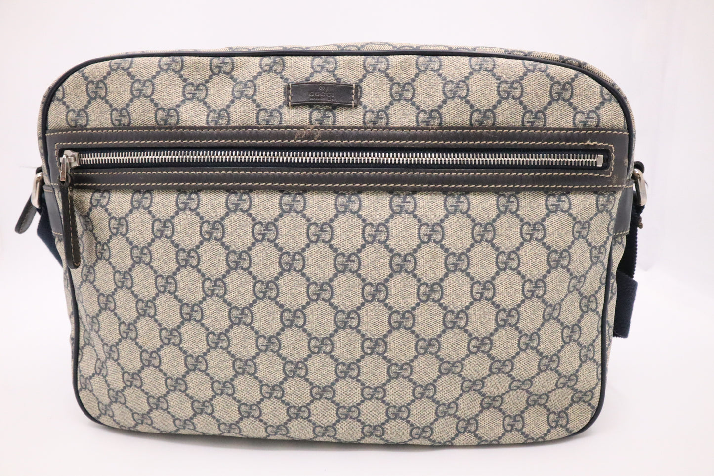 Gucci Messenger Bag in Navy Blue GG Supreme Canvas