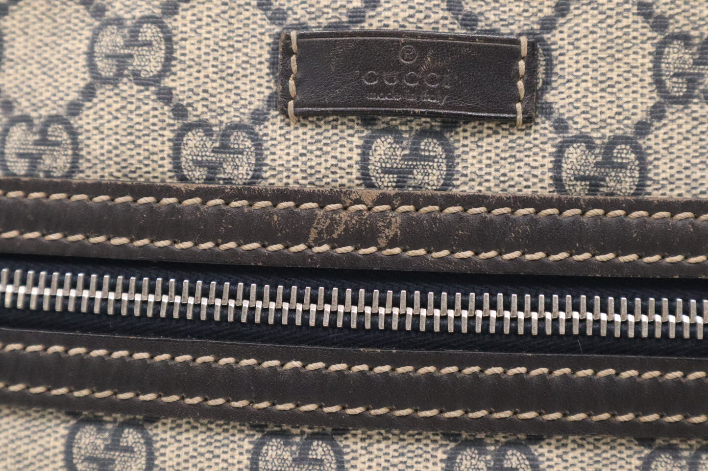 Gucci Messenger Bag in Navy Blue GG Supreme Canvas