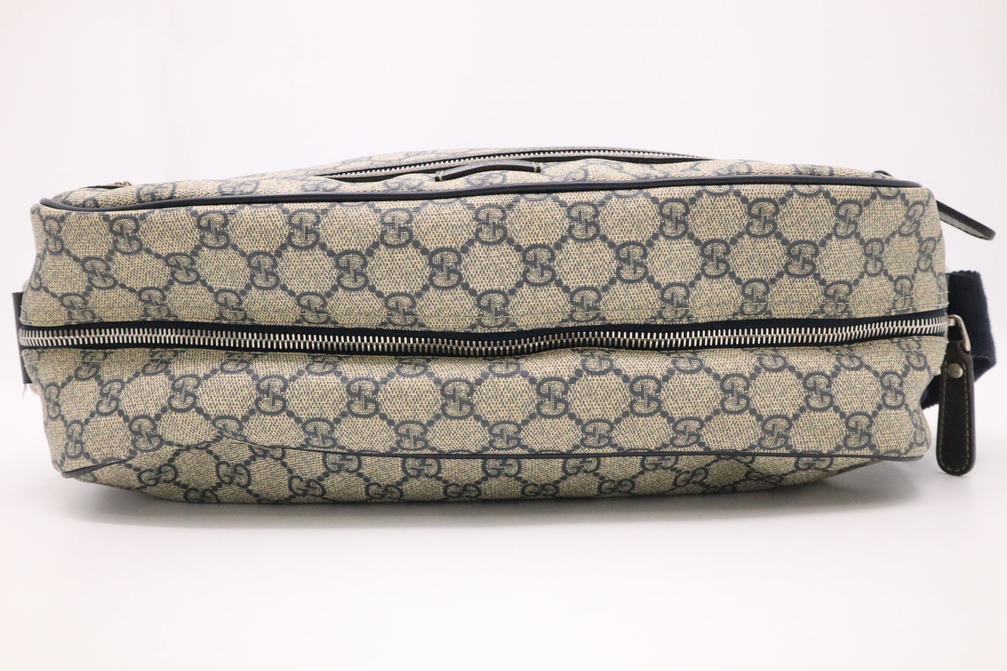 Gucci Messenger Bag in Navy Blue GG Supreme Canvas