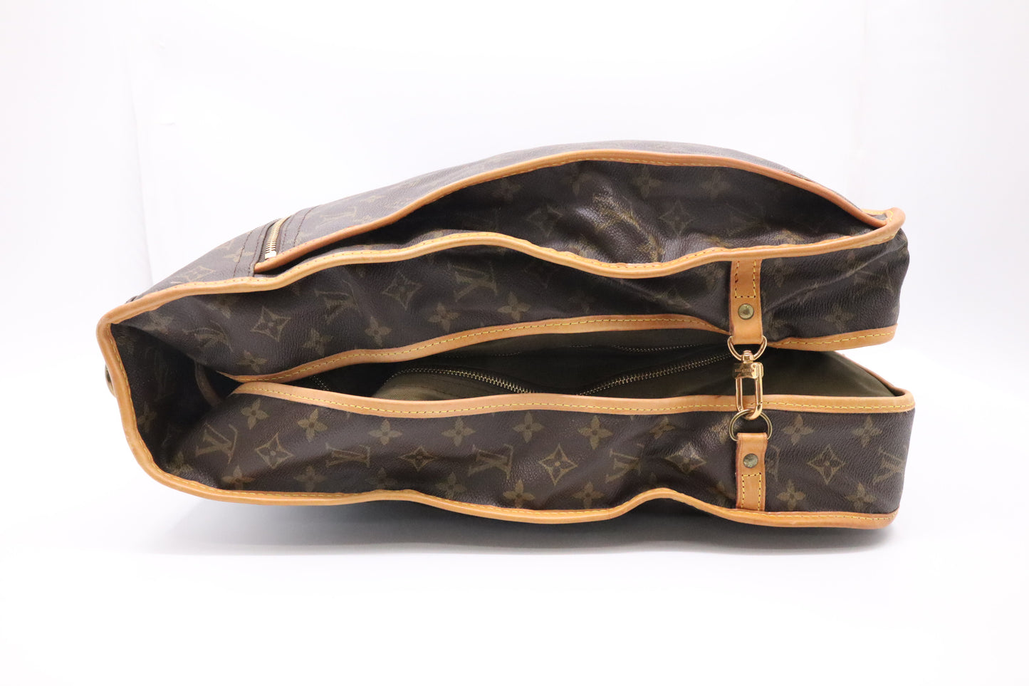 Louis Vuitton Portable Bandouliere in Monogram Canvas