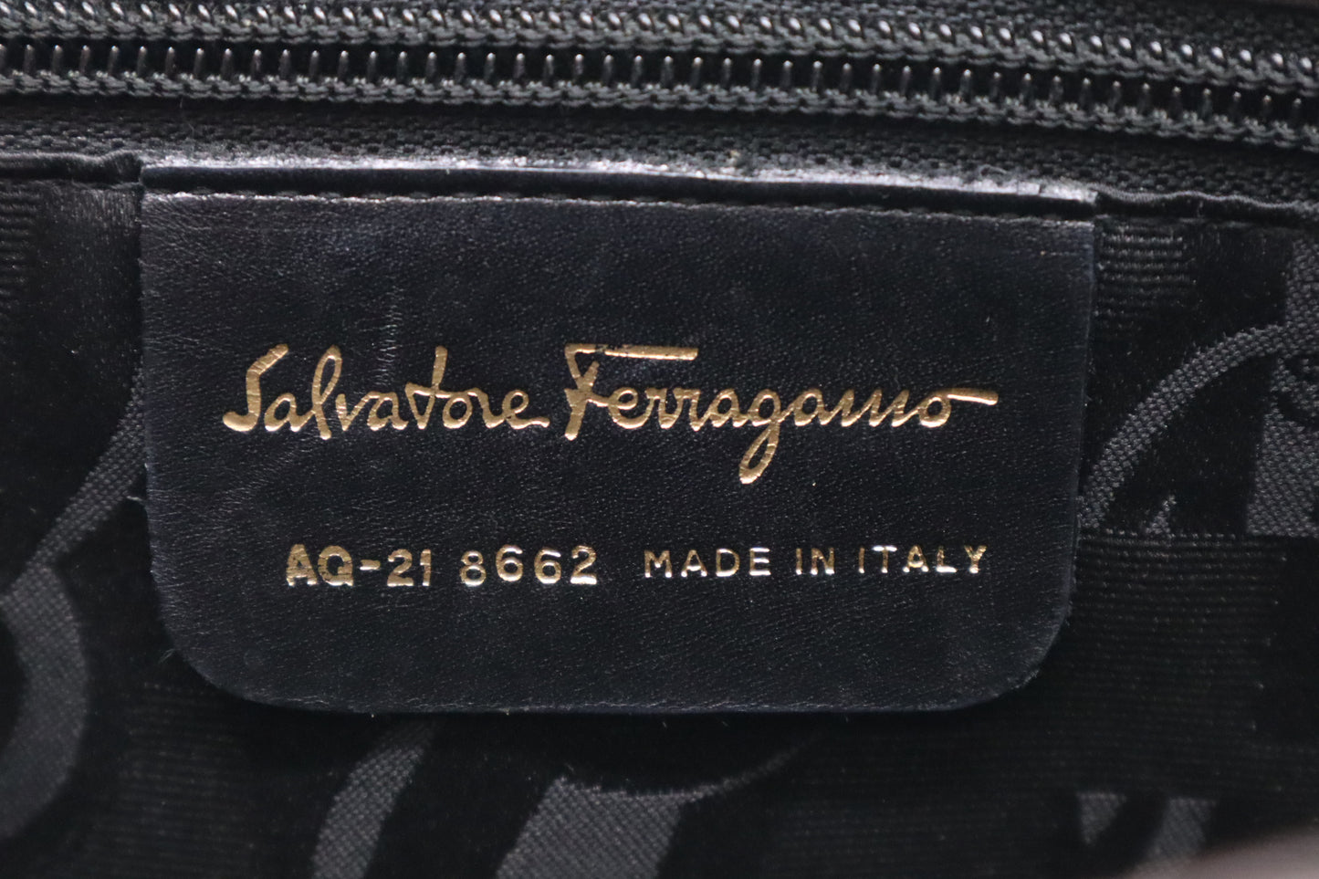 Ferragamo Shoulder Bag in Dark Brown Leather
