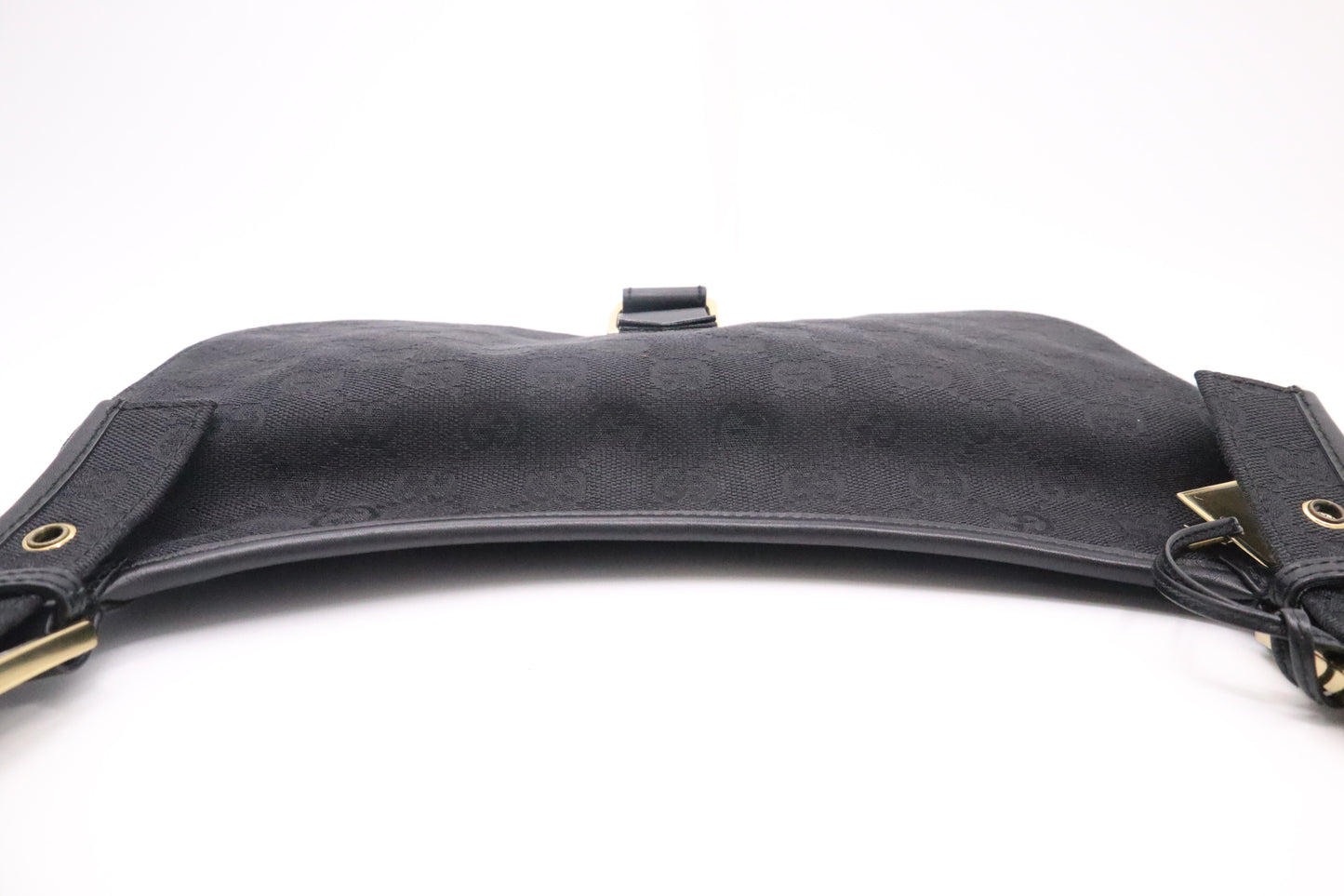 Gucci Shoulder Bag in Black GG Canvas