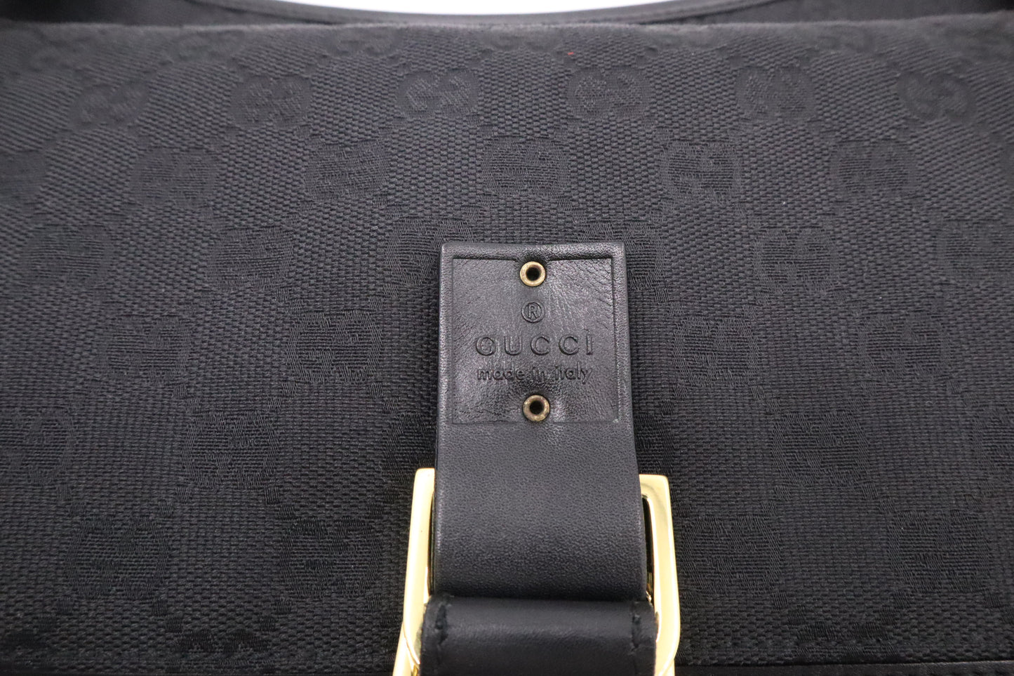 Gucci Shoulder Bag in Black GG Canvas