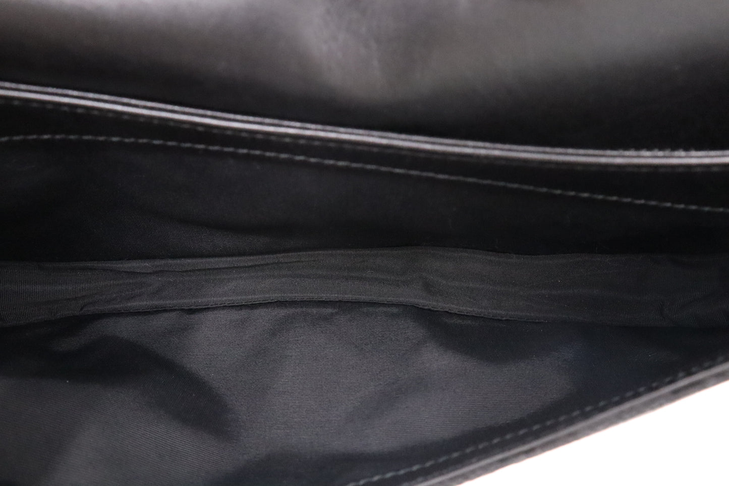 Gucci Shoulder Bag in Black GG Canvas