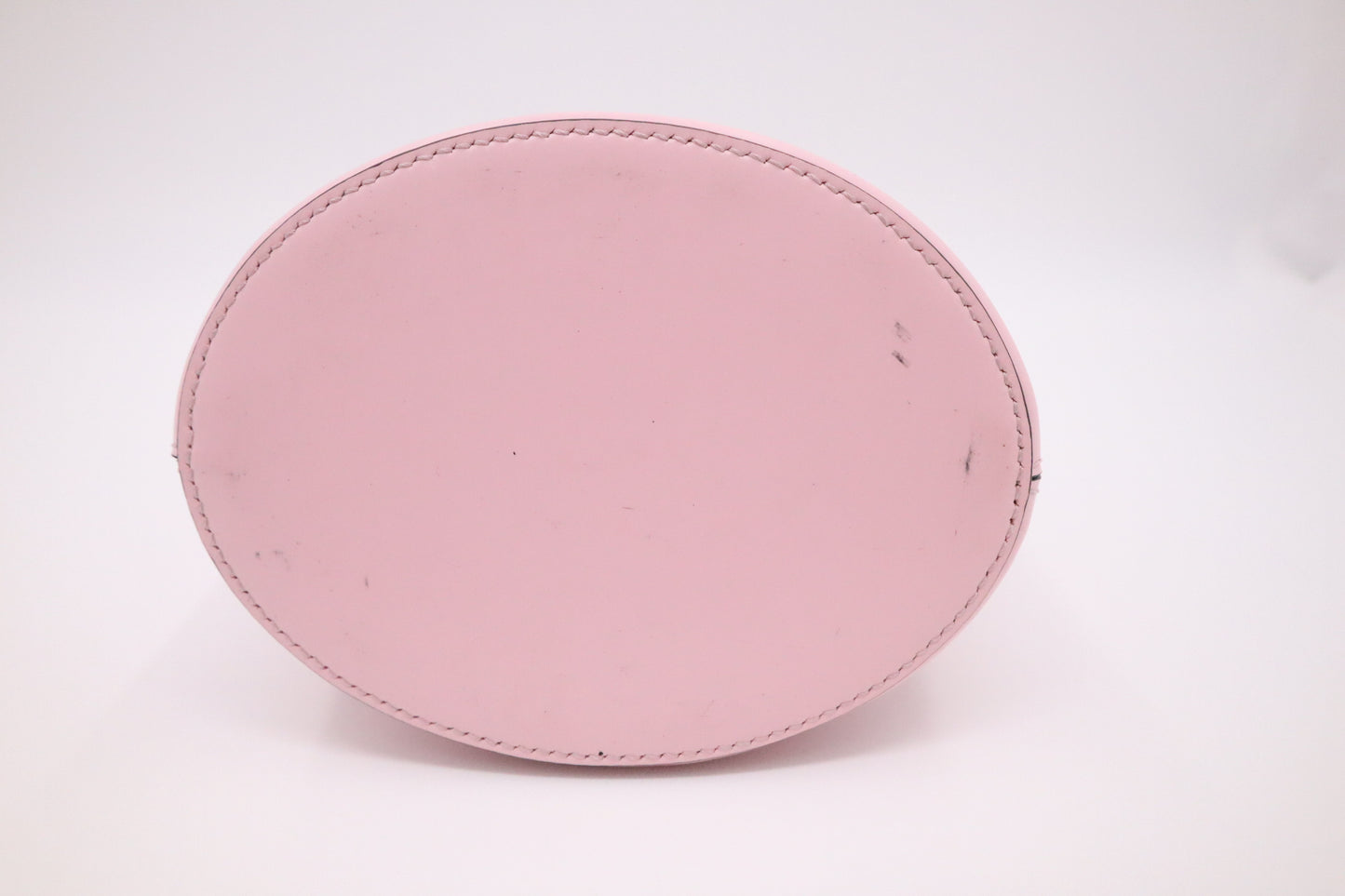 Ferragamo Trifolio Bucket Shoulder Bag in Pink Leather