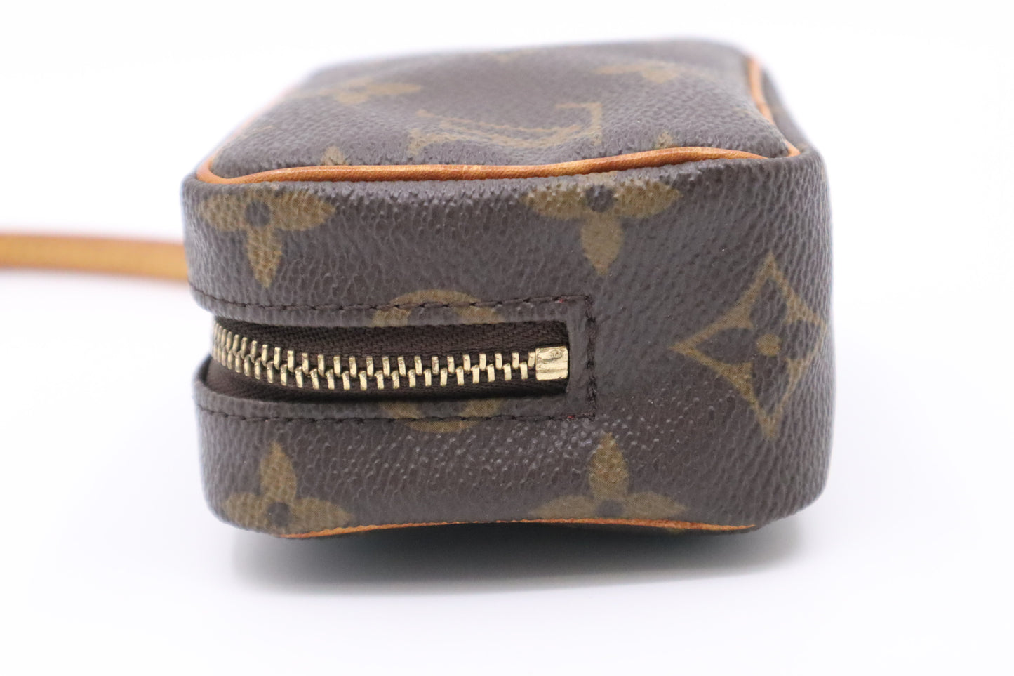 Louis Vuitton Wapiti in Monogram Canvas