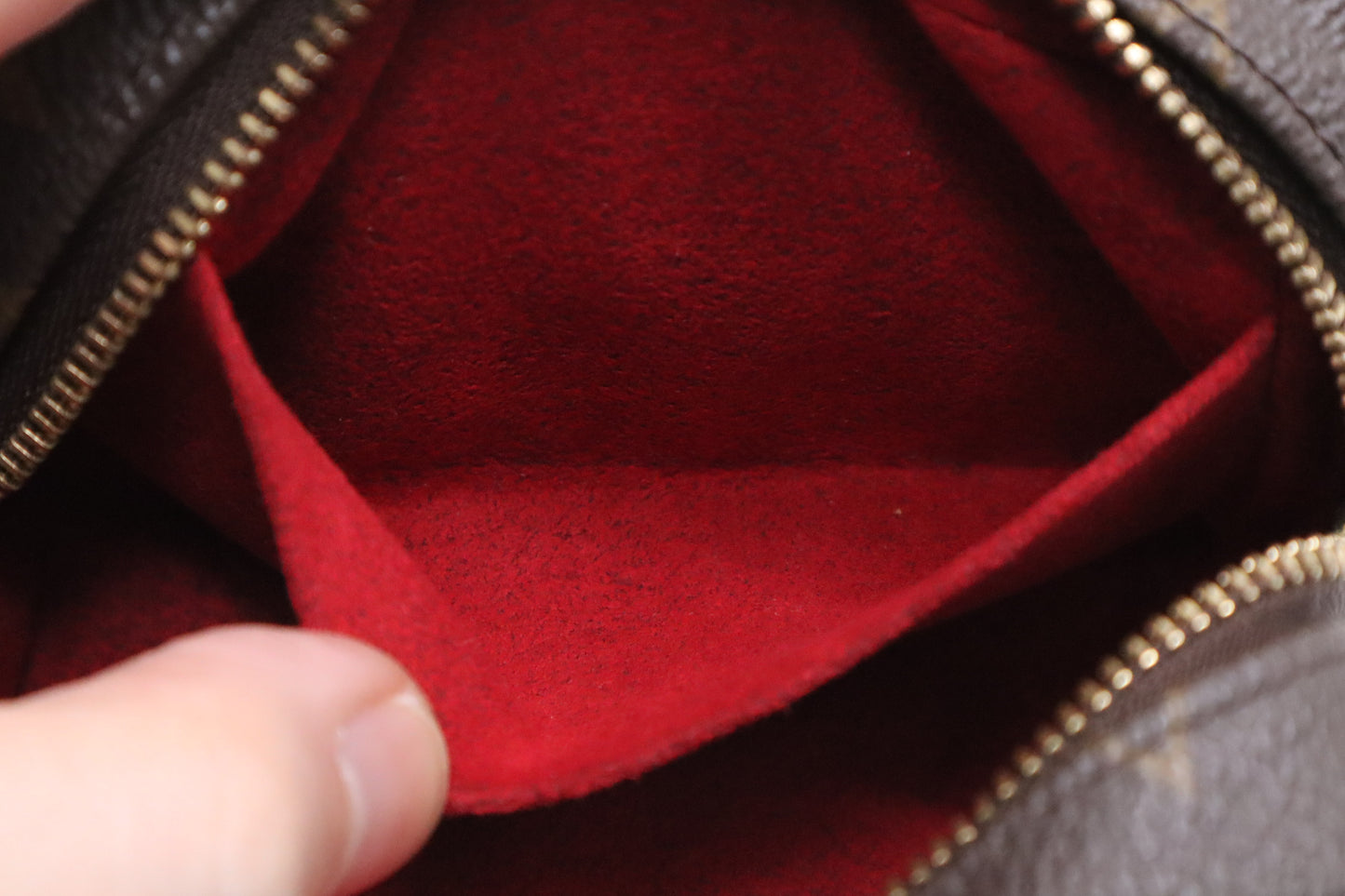 Louis Vuitton Wapiti in Monogram Canvas