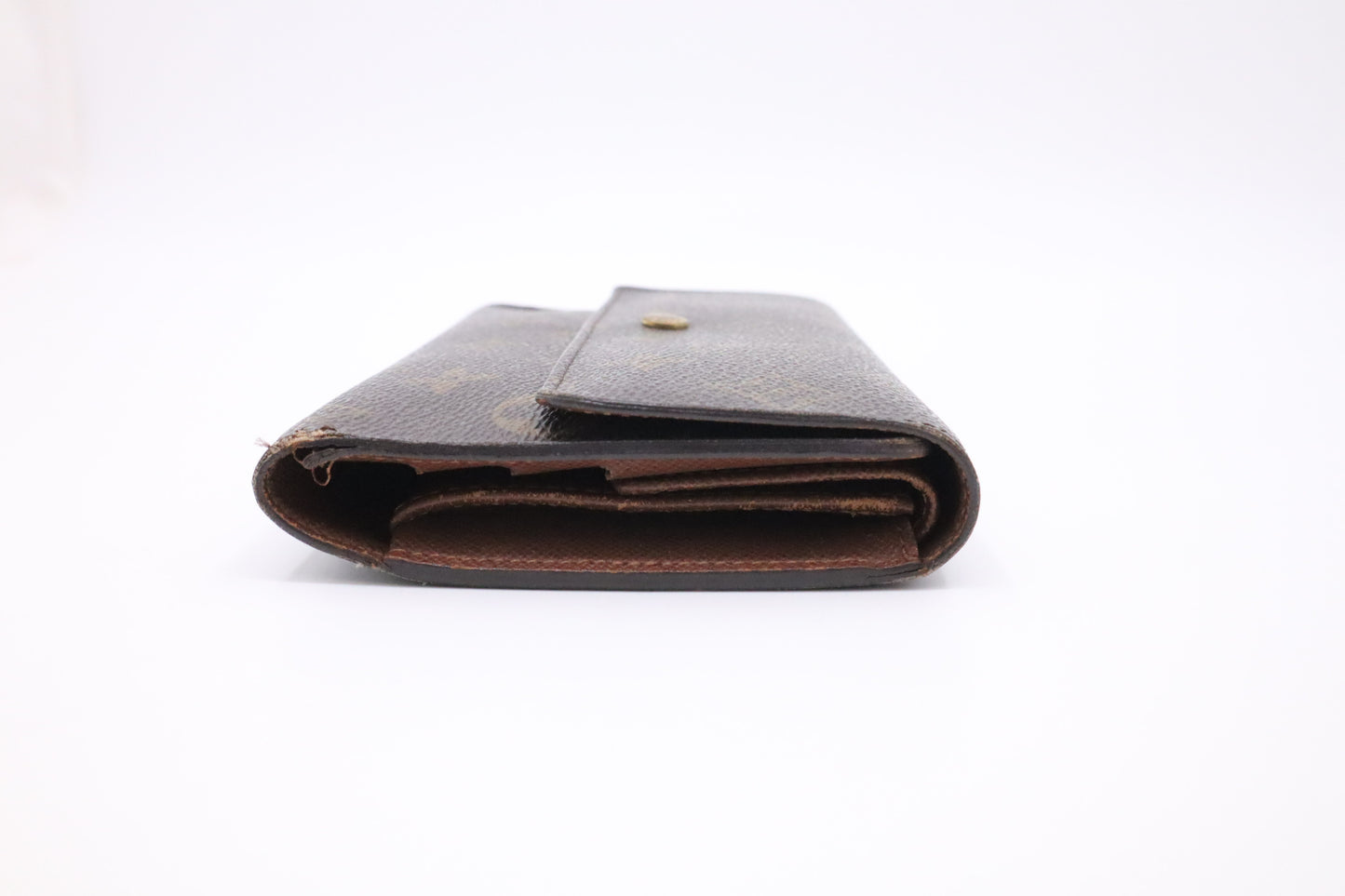 Louis Vuitton international Wallet in Monogram Canvas