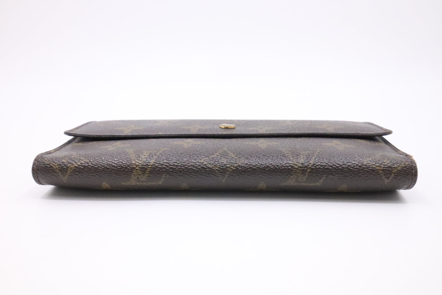 Louis Vuitton international Wallet in Monogram Canvas