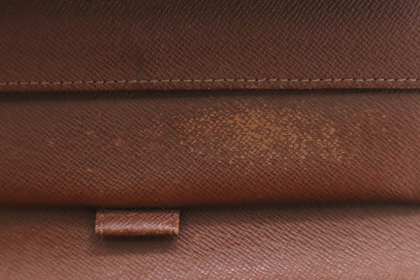 Louis Vuitton international Wallet in Monogram Canvas