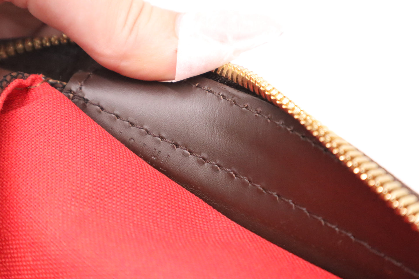 Louis Vuitton Chelsea in Damier Ebene Canvas