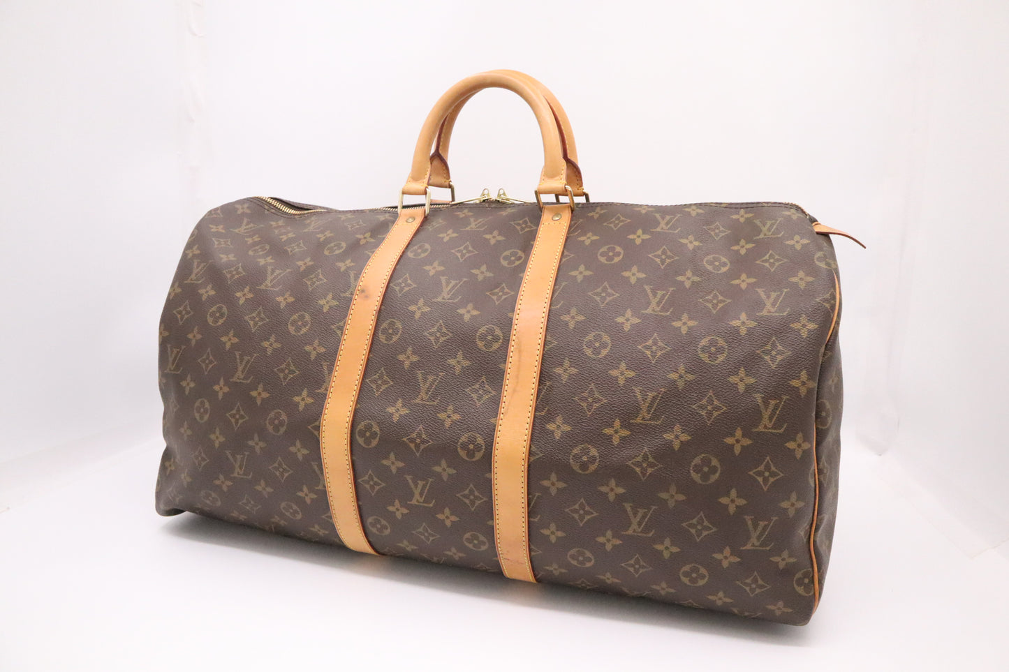 Louis Vuitton Keepall 55 in Monogram Canvas