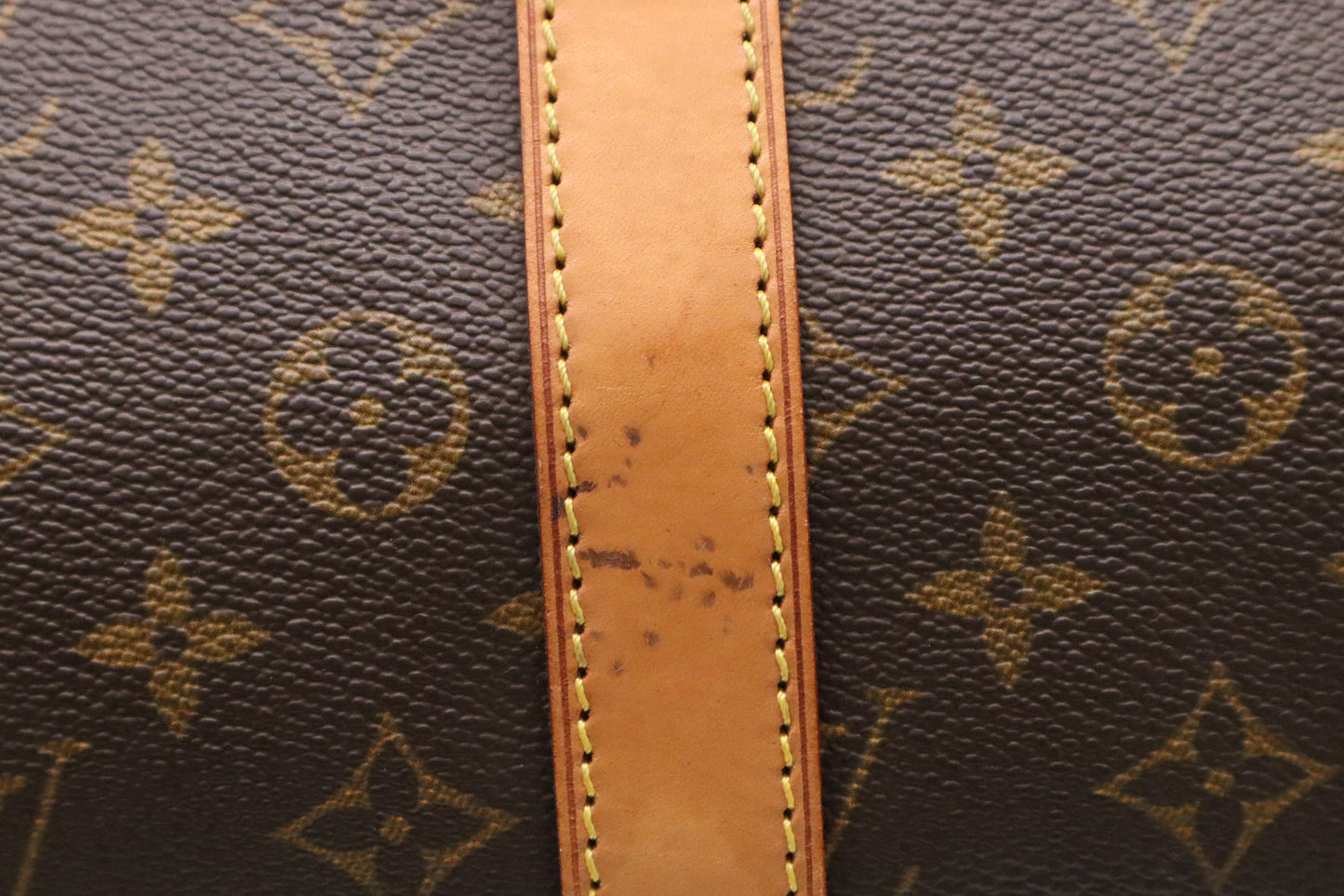 Louis Vuitton Keepall 55 in Monogram Canvas