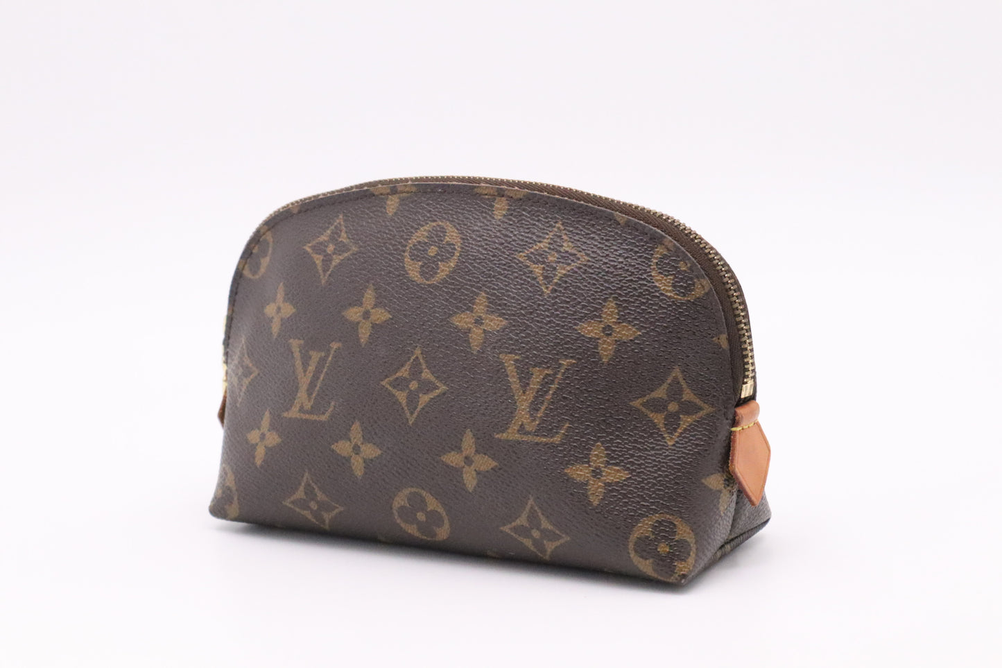 Louis Vuitton Pochette Cosmetics PM in Monogram Canvas