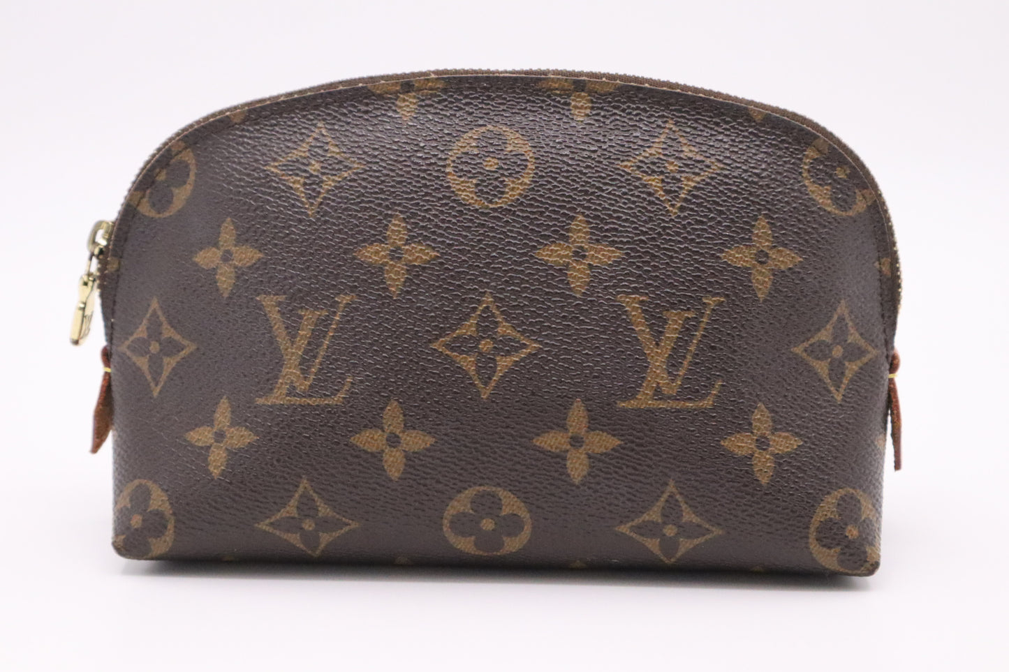 Louis Vuitton Pochette Cosmetics PM in Monogram Canvas