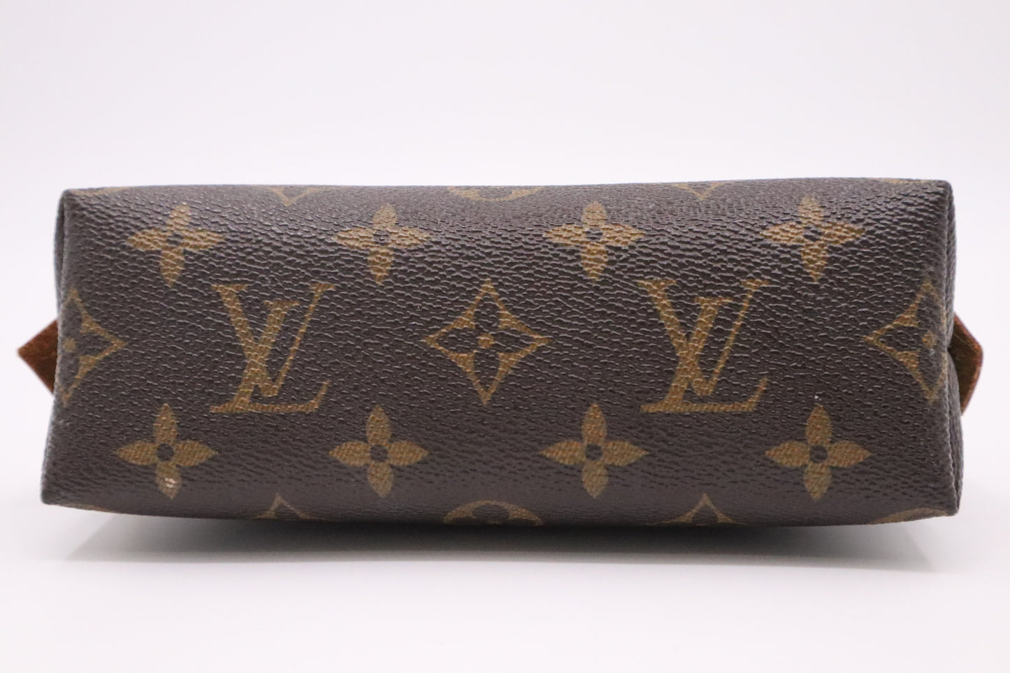 Louis Vuitton Pochette Cosmetics PM in Monogram Canvas