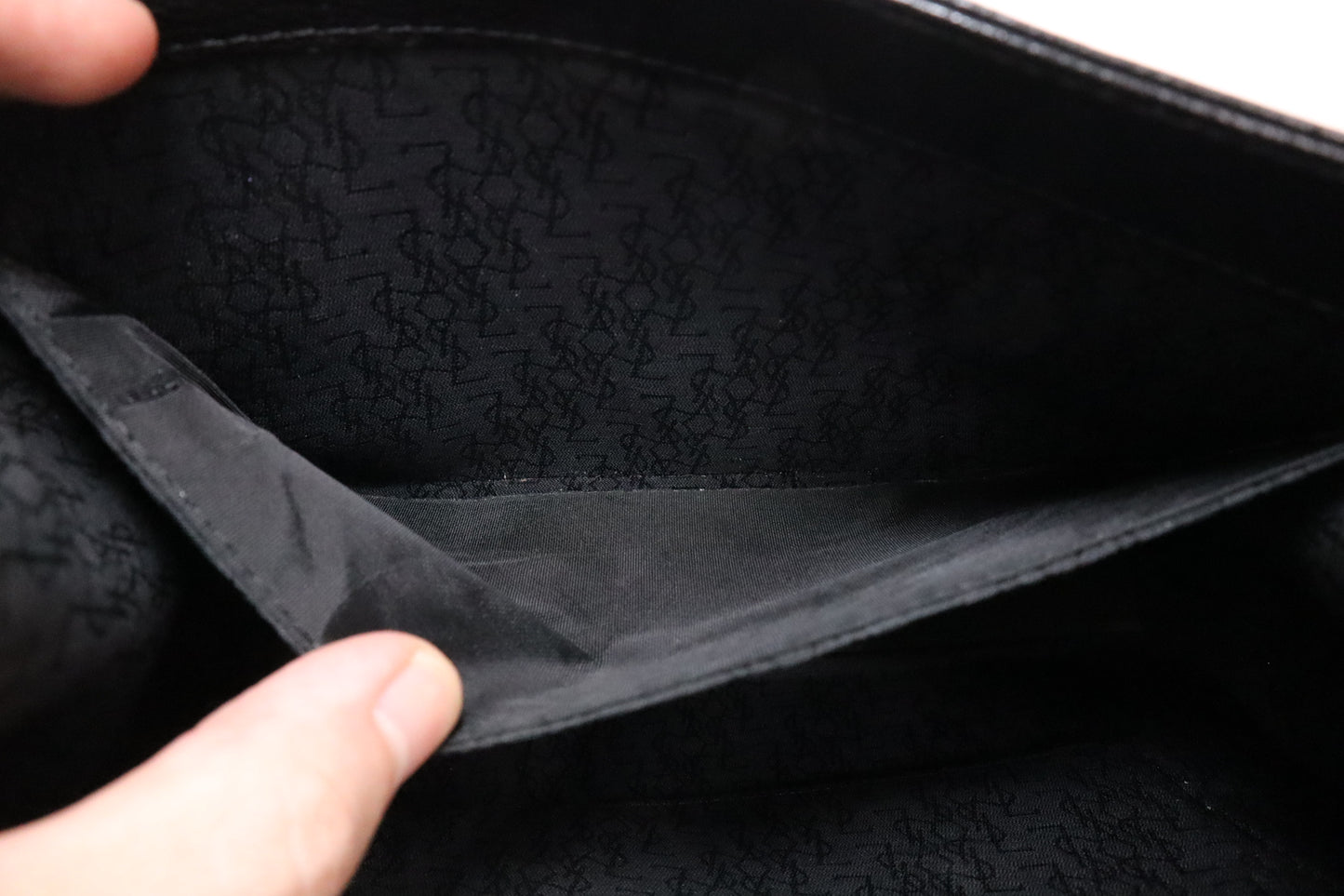 YSL Saint Laurent Handbag in Black Leather