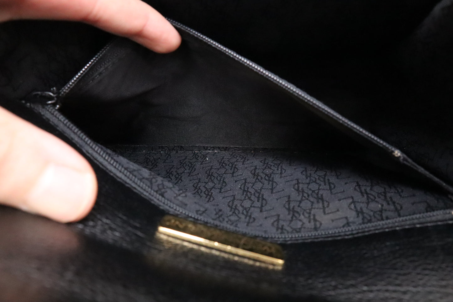 YSL Saint Laurent Handbag in Black Leather