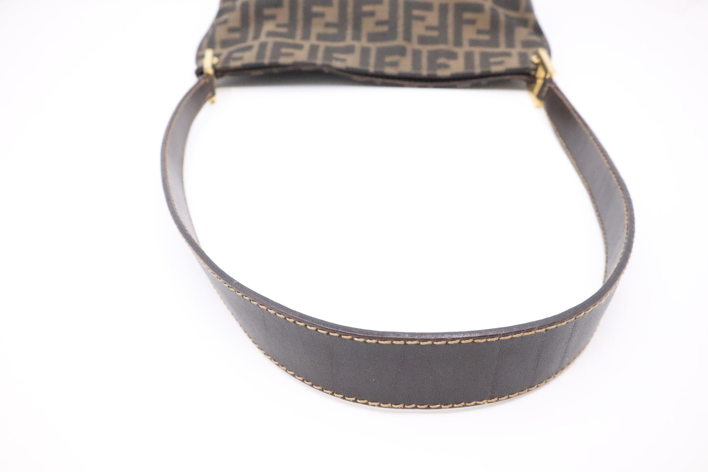 Fendi Shoulder Bag in Zucca Canvas