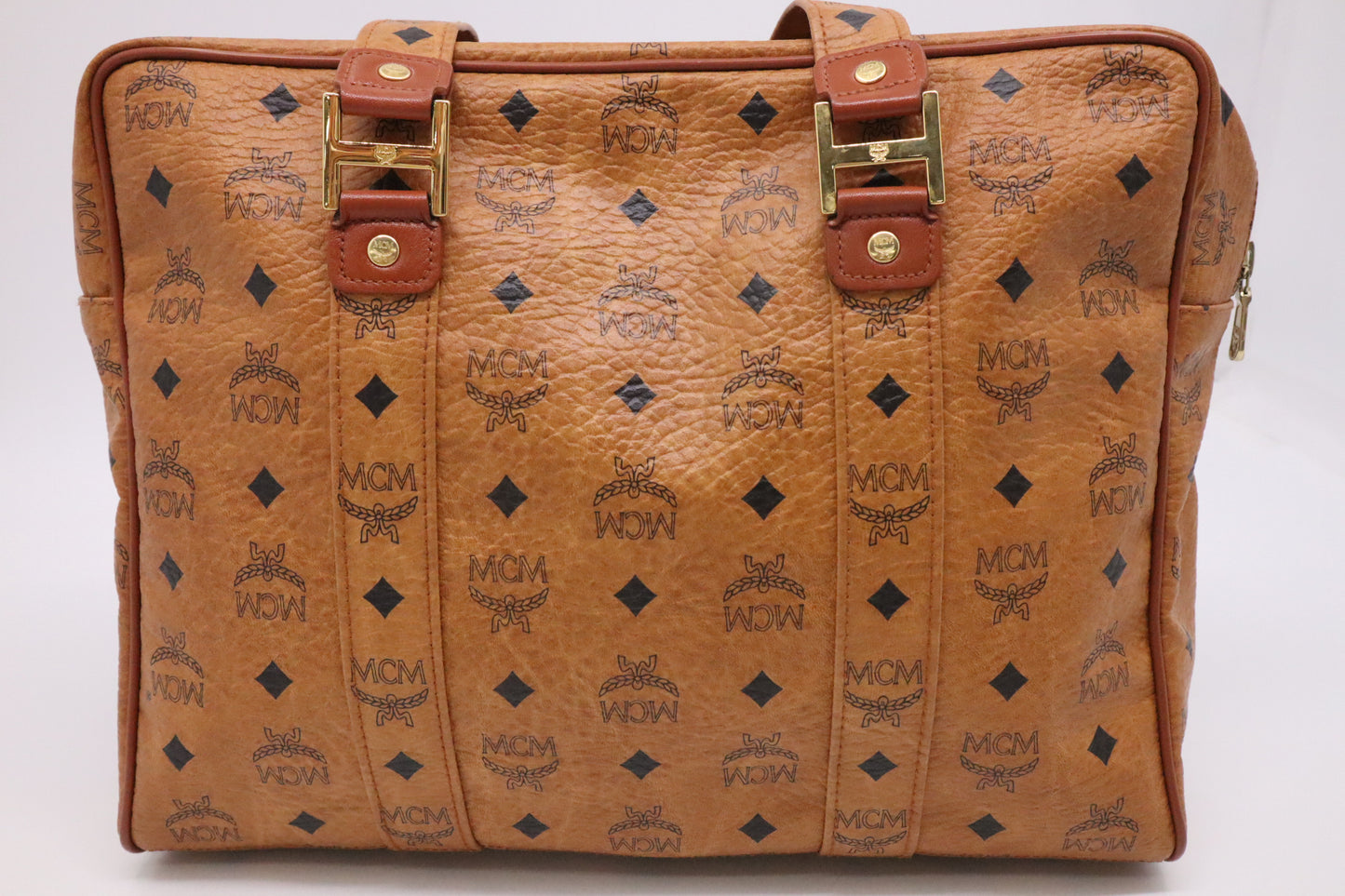 MCM Shoulder Bag in Cognac Visetos Canvas
