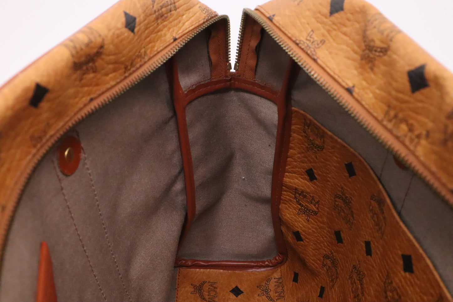 MCM Shoulder Bag in Cognac Visetos Canvas
