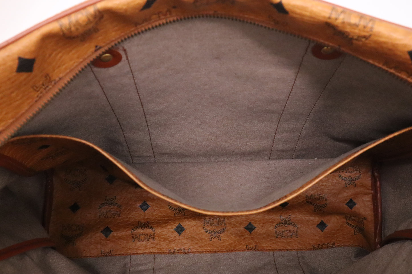 MCM Shoulder Bag in Cognac Visetos Canvas