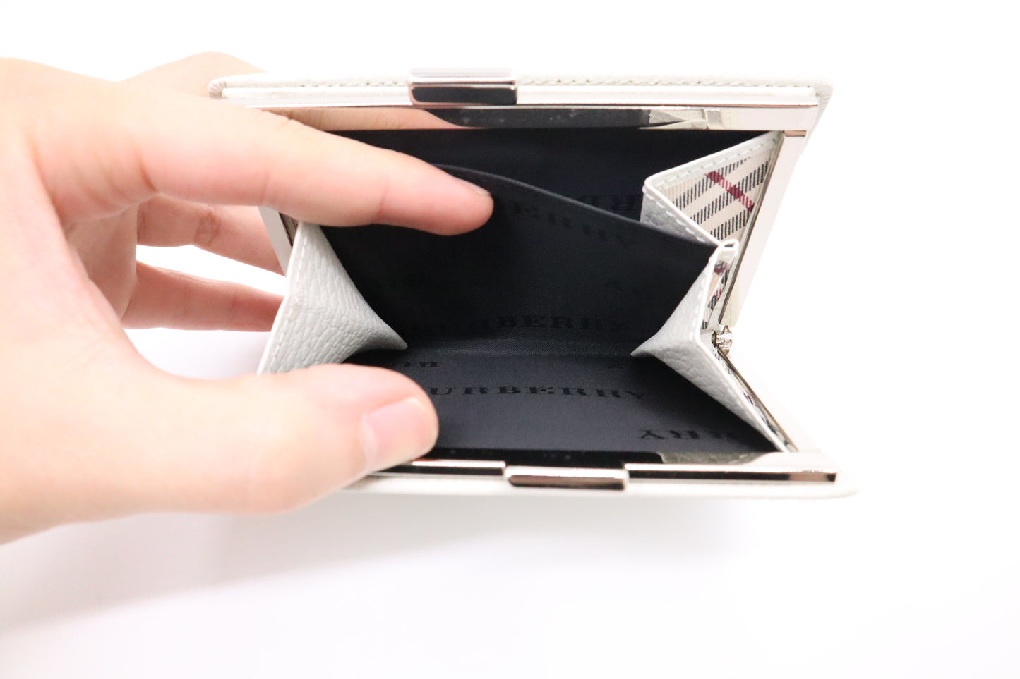 Burberry Compact Wallet in White Leather
