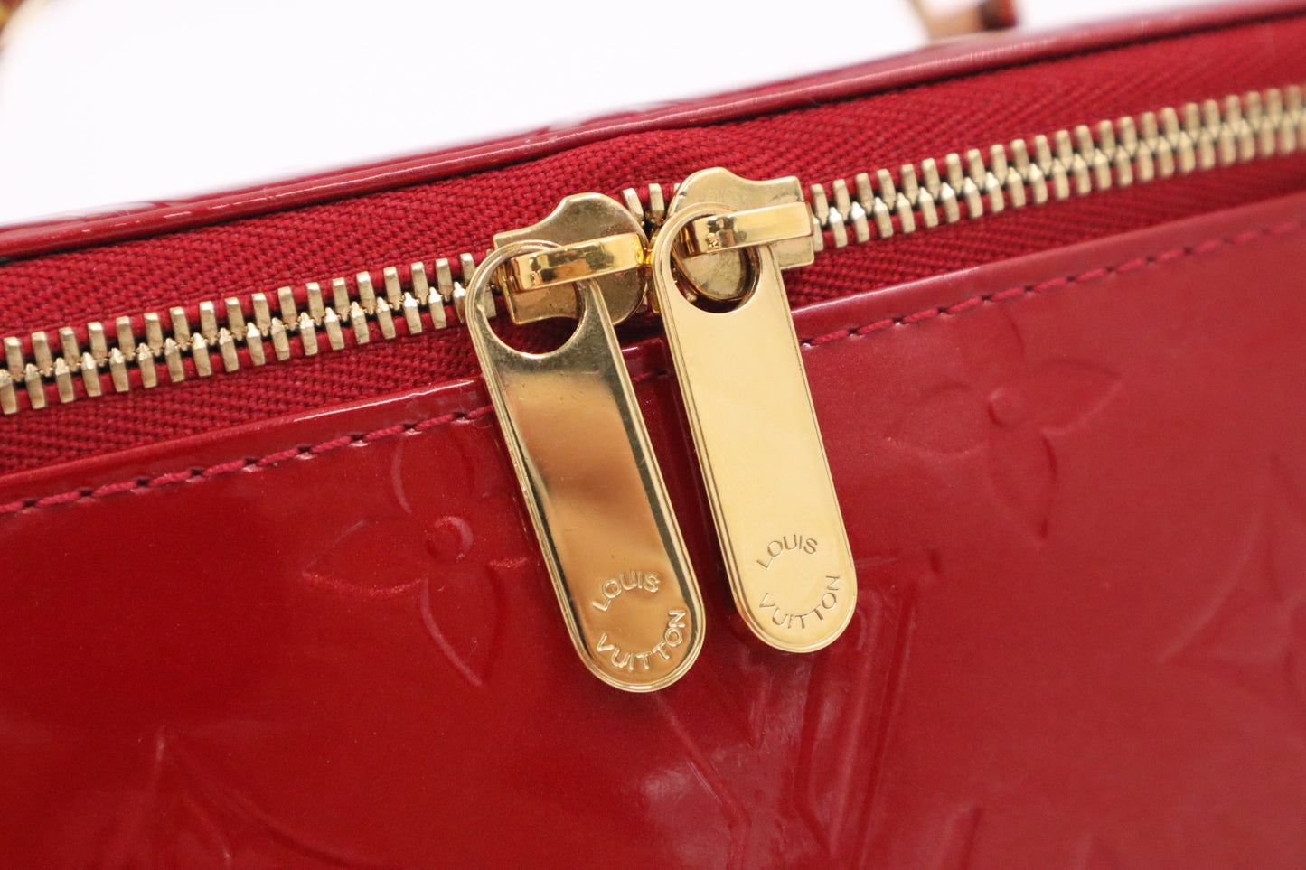 Louis Vuitton Vanity Case in Pomme D'Amour Vernis Leather