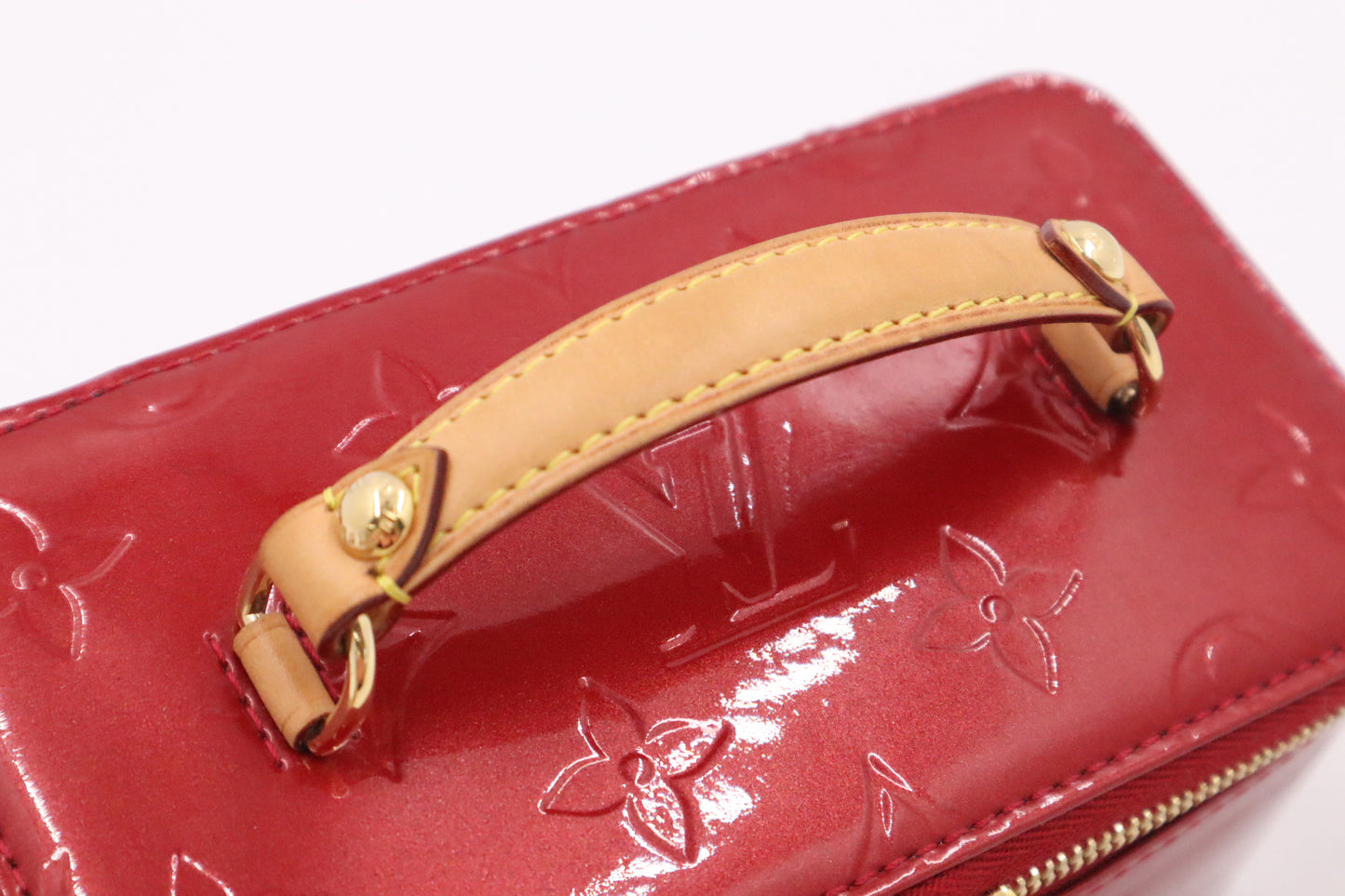 Louis Vuitton Vanity Case in Pomme D'Amour Vernis Leather