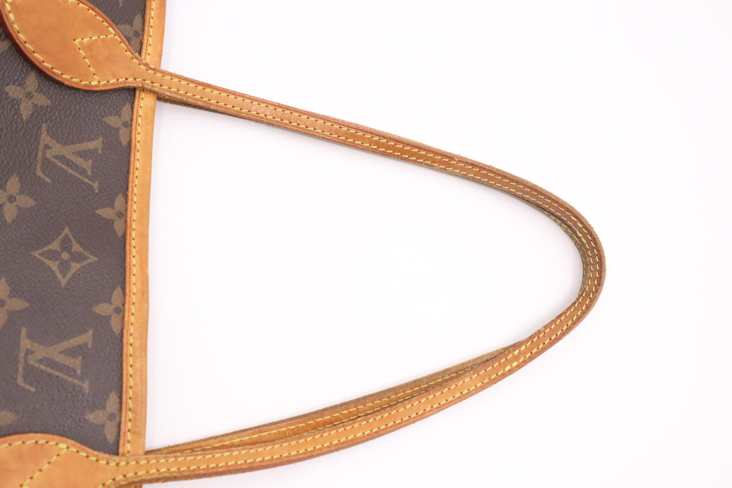 Louis Vuitton Neverfull MM in Monogram Canvas