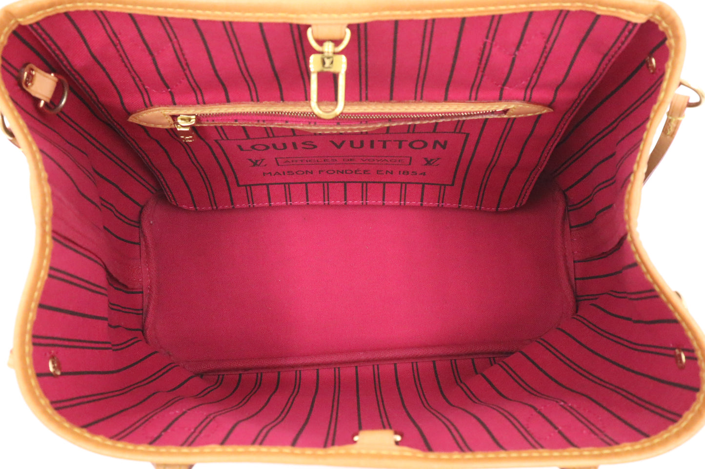 Louis Vuitton Neverfull PM in Monogram Canvas