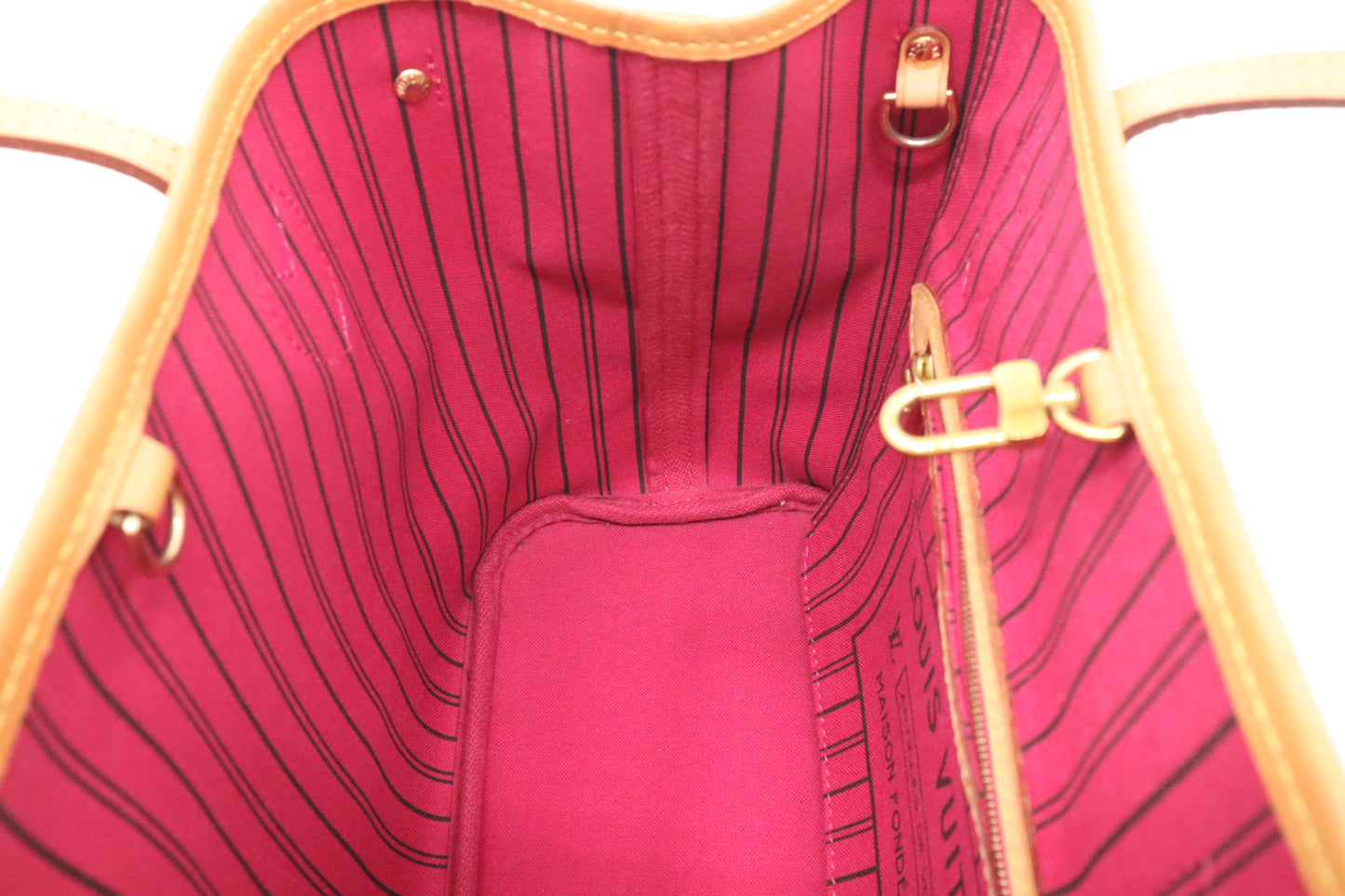 Louis Vuitton Neverfull PM in Monogram Canvas