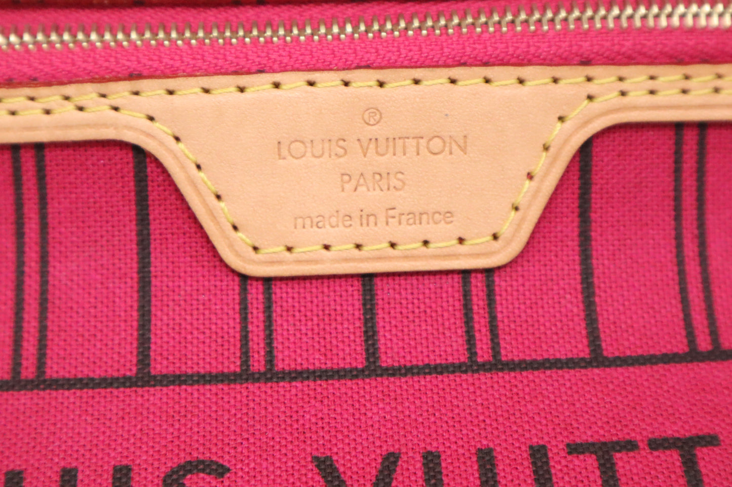 Louis Vuitton Neverfull PM in Monogram Canvas