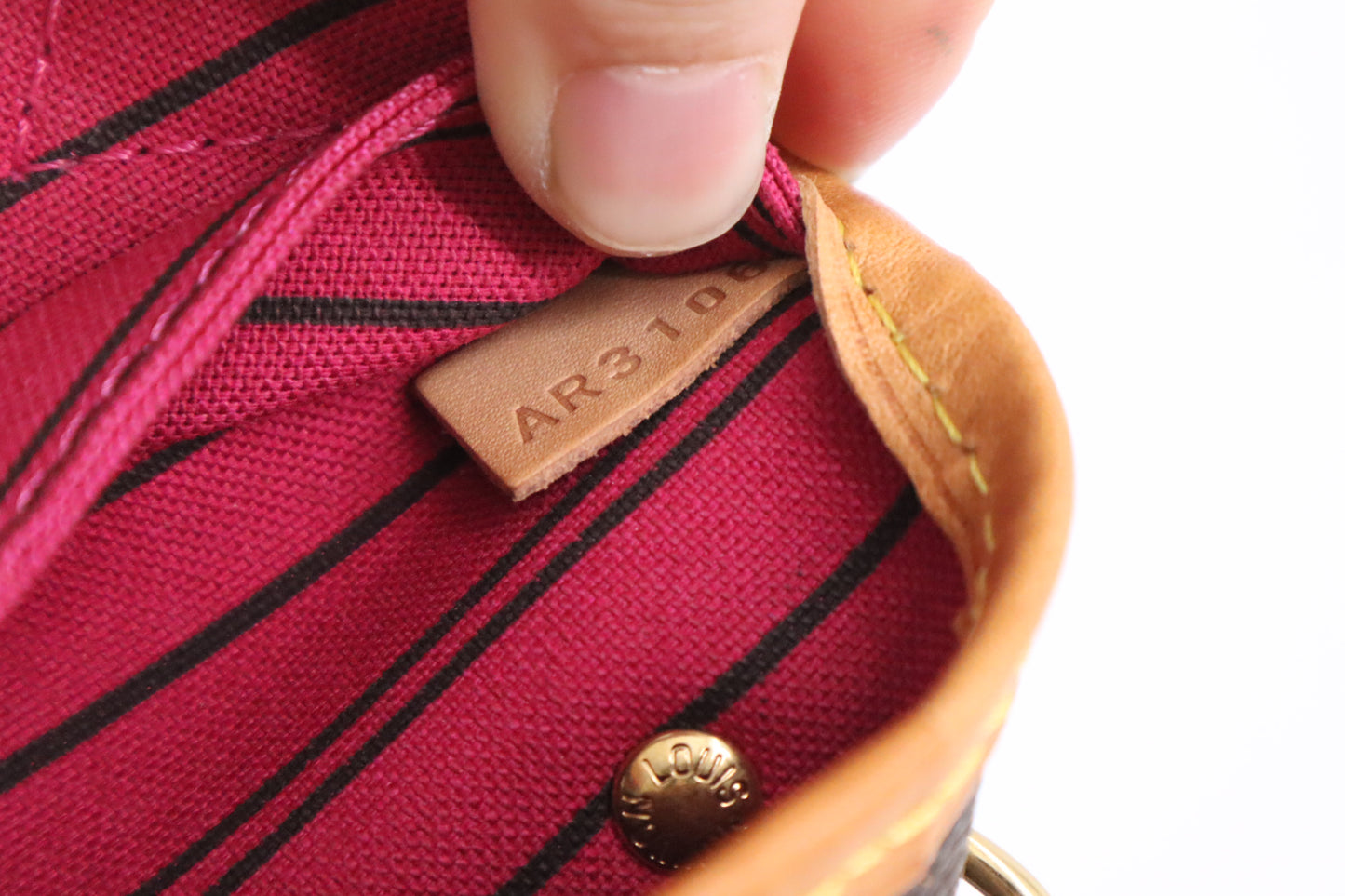 Louis Vuitton Neverfull PM in Monogram Canvas