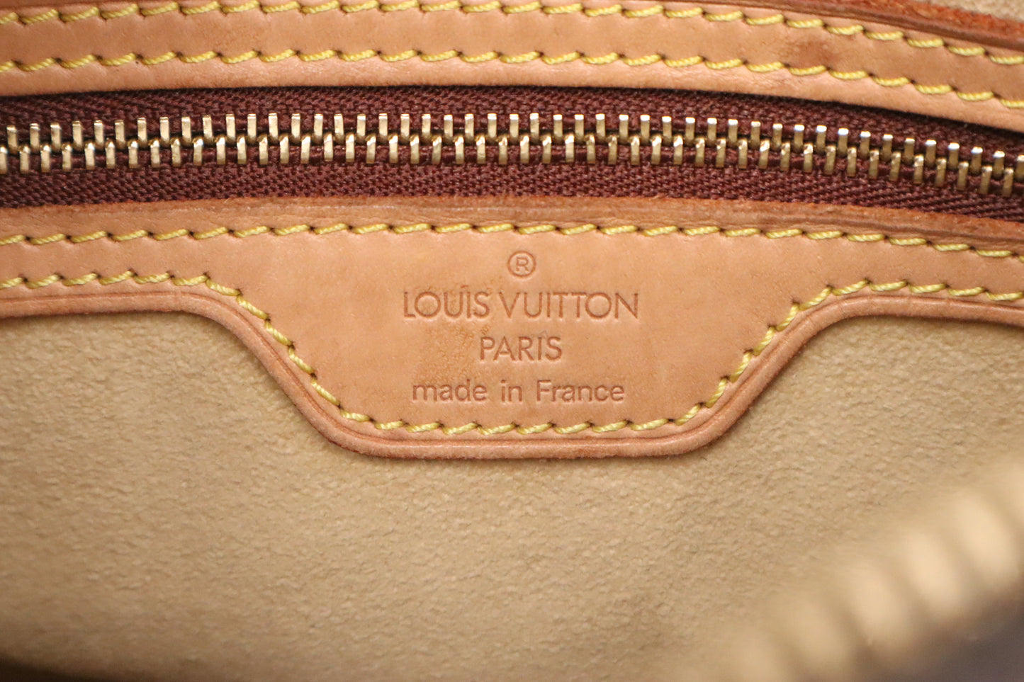 Louis Vuitton Looping GM in Monogram Canvas
