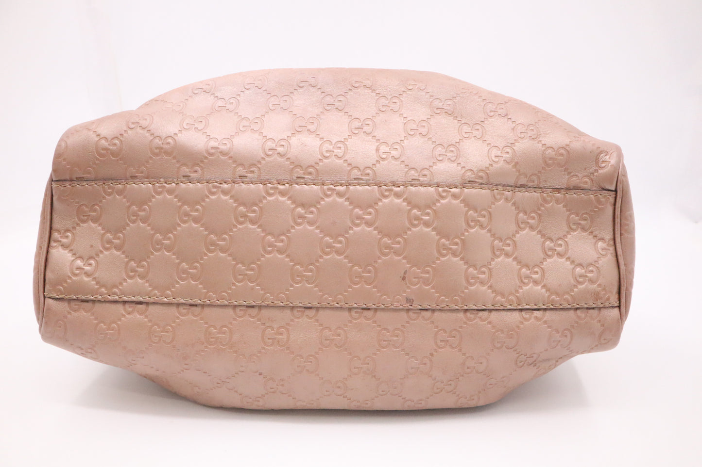 Gucci Sukey Handbag in Light Pink Guccissima Leather