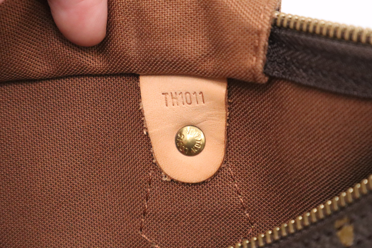 Louis Vuitton Speedy 30 in Monogram Canvas