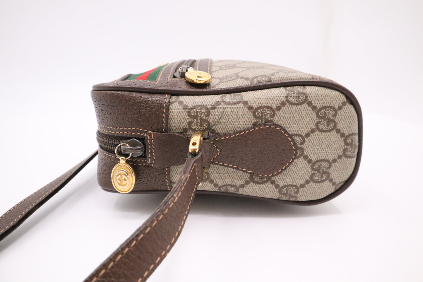 Gucci Crossbody in GG Supreme Canvas