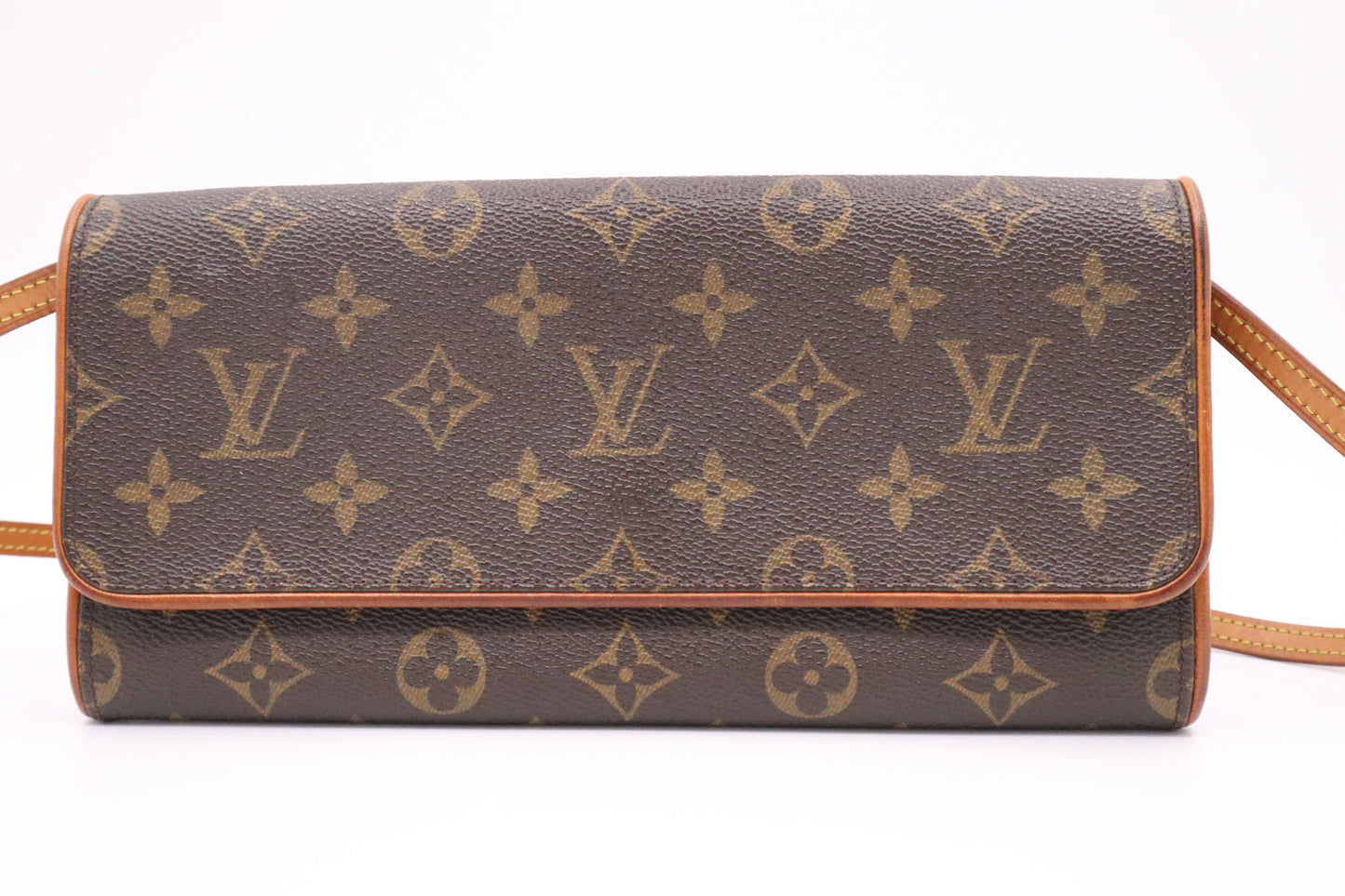 Louis Vuitton Pochette Twin GM in Monogram Canvas