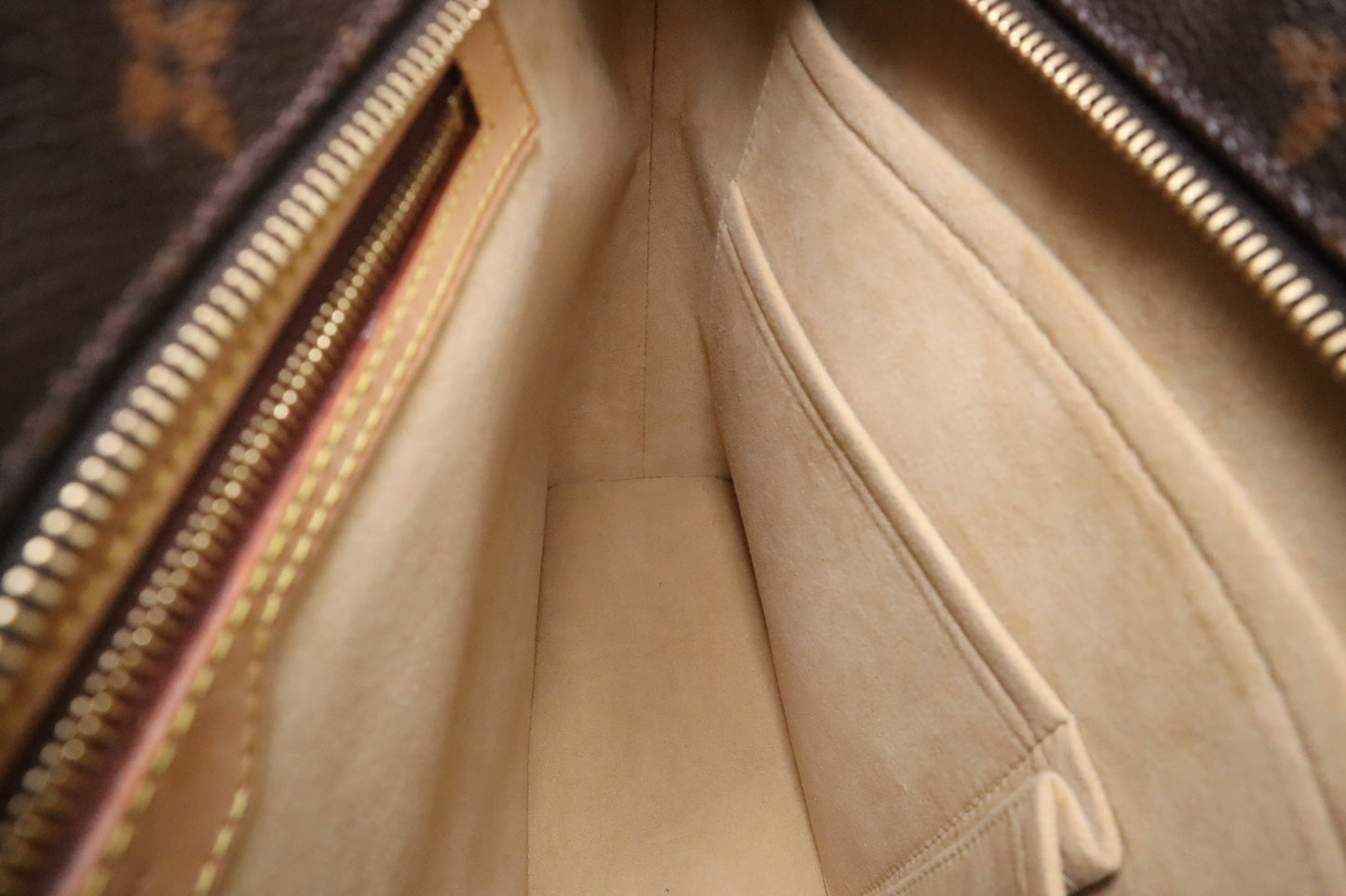 Louis Vuitton Luco in Monogram Canvas