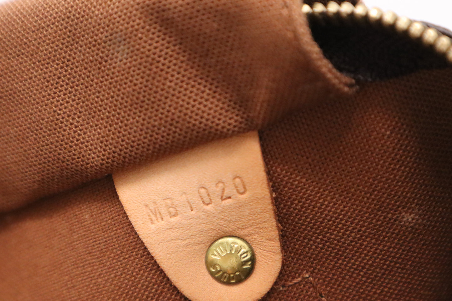 Louis Vuitton Speedy 35 in Monogram Canvas