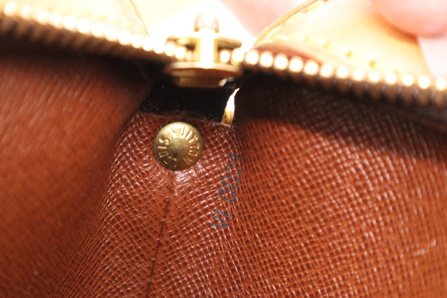 Louis Vuitton Drouot in Monogram Canvas