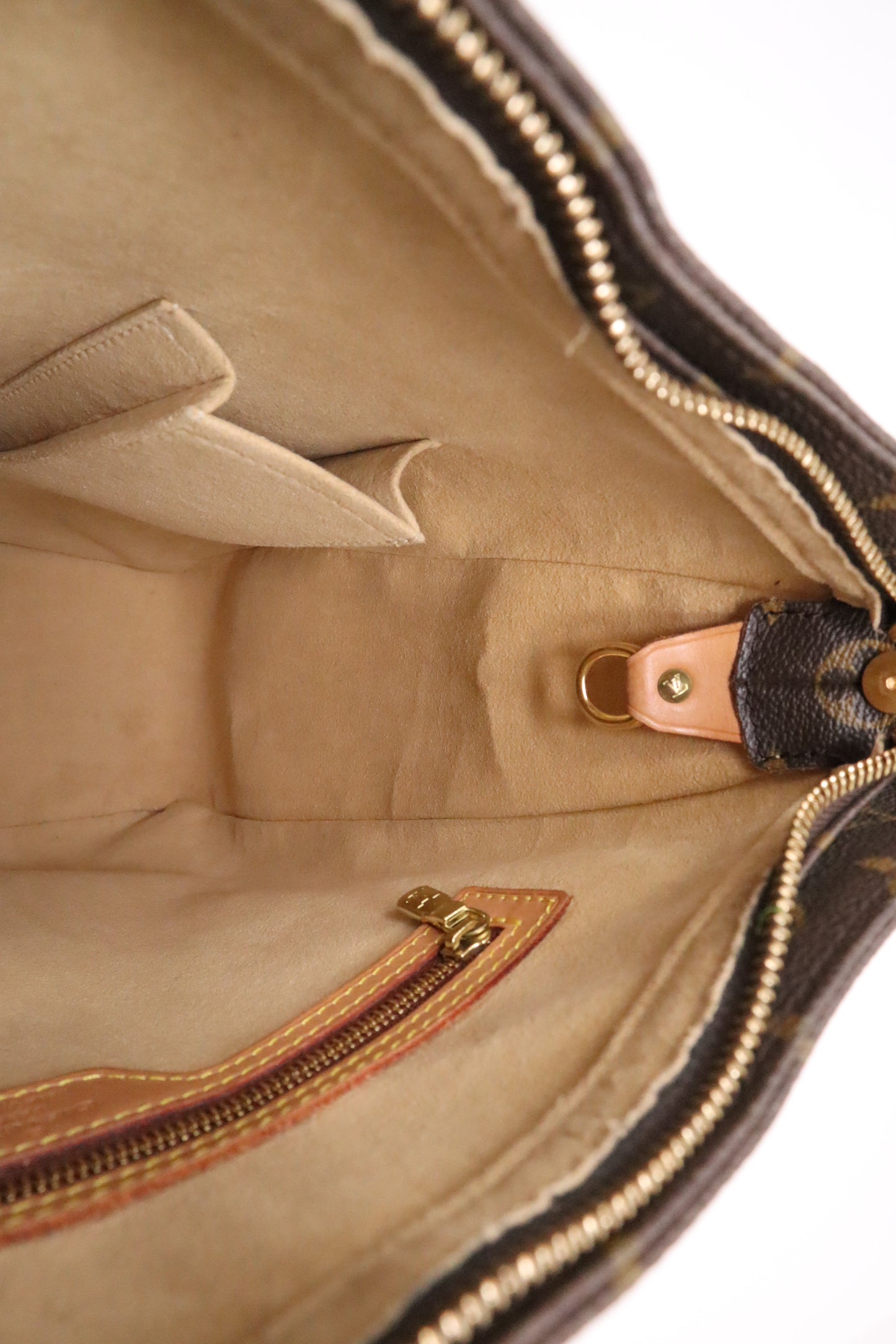 Louis Vuitton Looping GM in Monogram Canvas