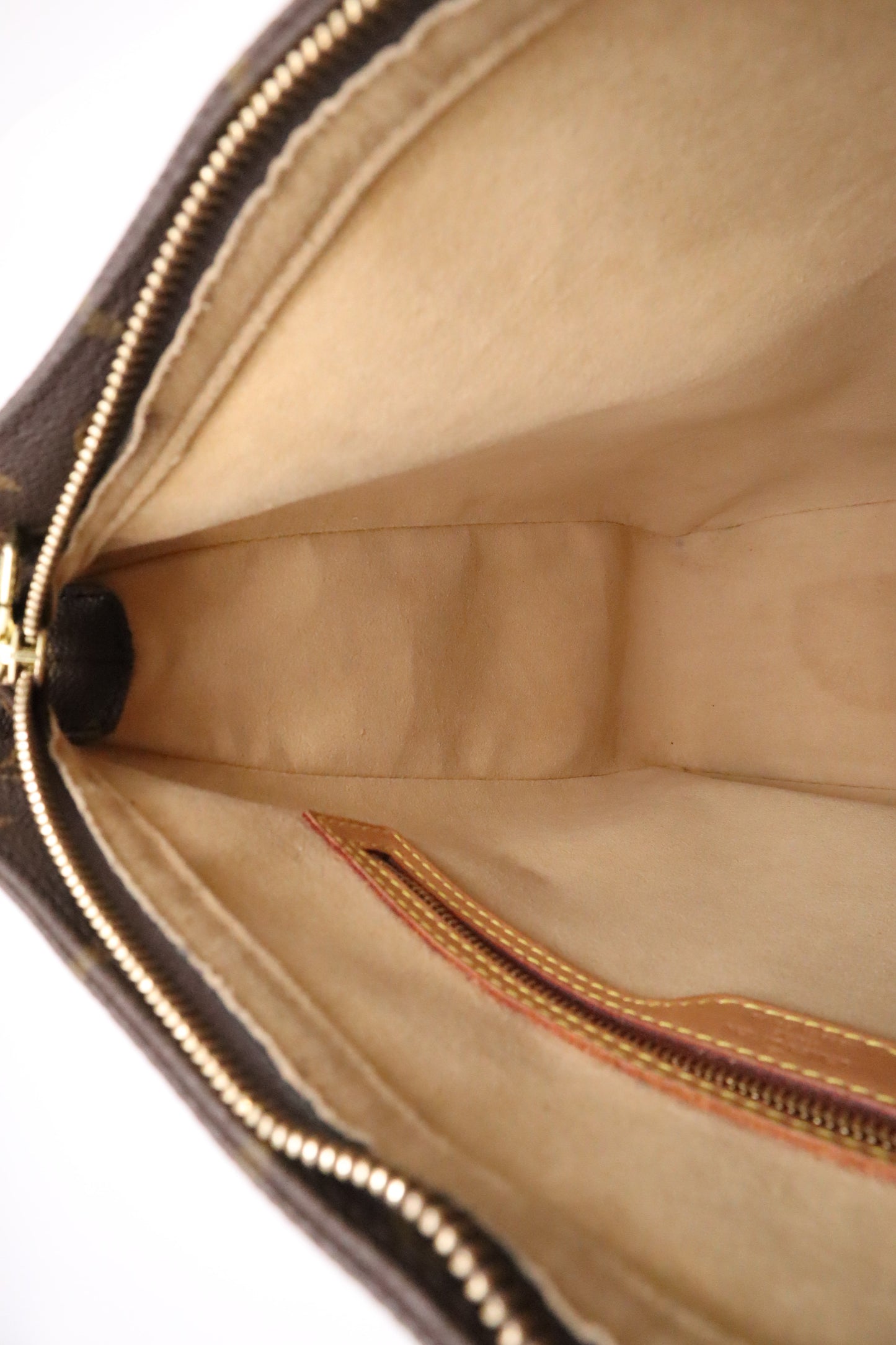 Louis Vuitton Looping GM in Monogram Canvas