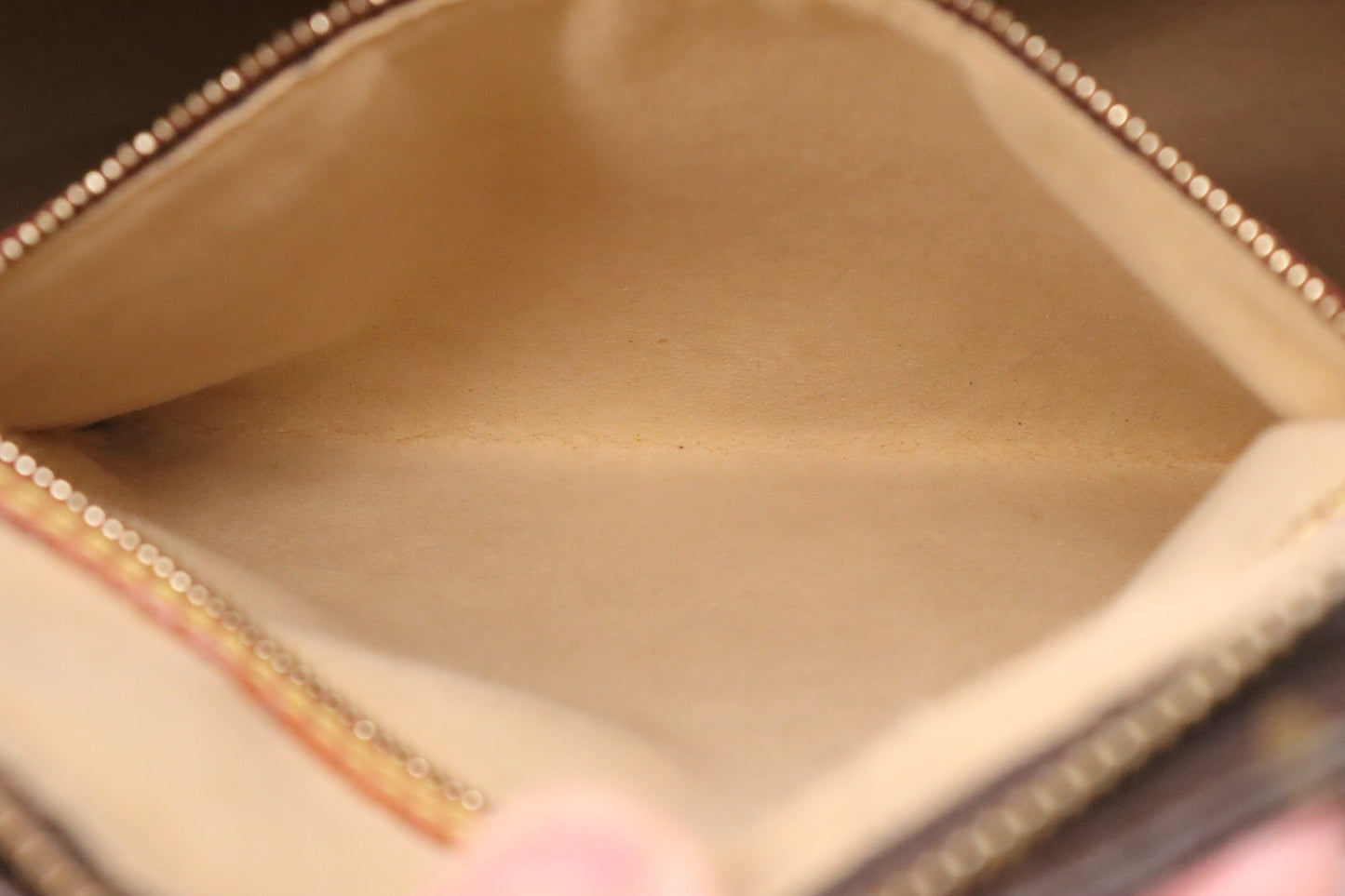 Louis Vuitton Looping GM in Monogram Canvas