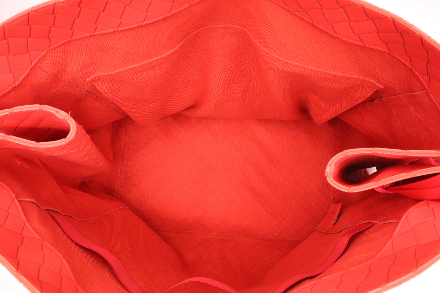 Bottega Veneta Borsa Tote in Tomato Red New Rubber