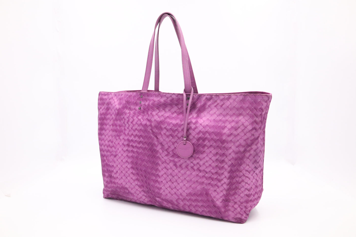 Bottega Veneta Tote in Purple Nylon