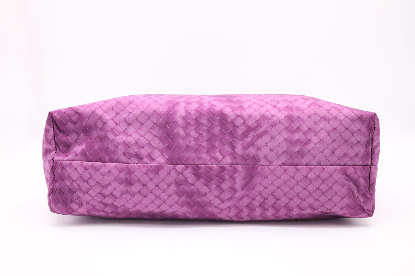 Bottega Veneta Tote in Purple Nylon